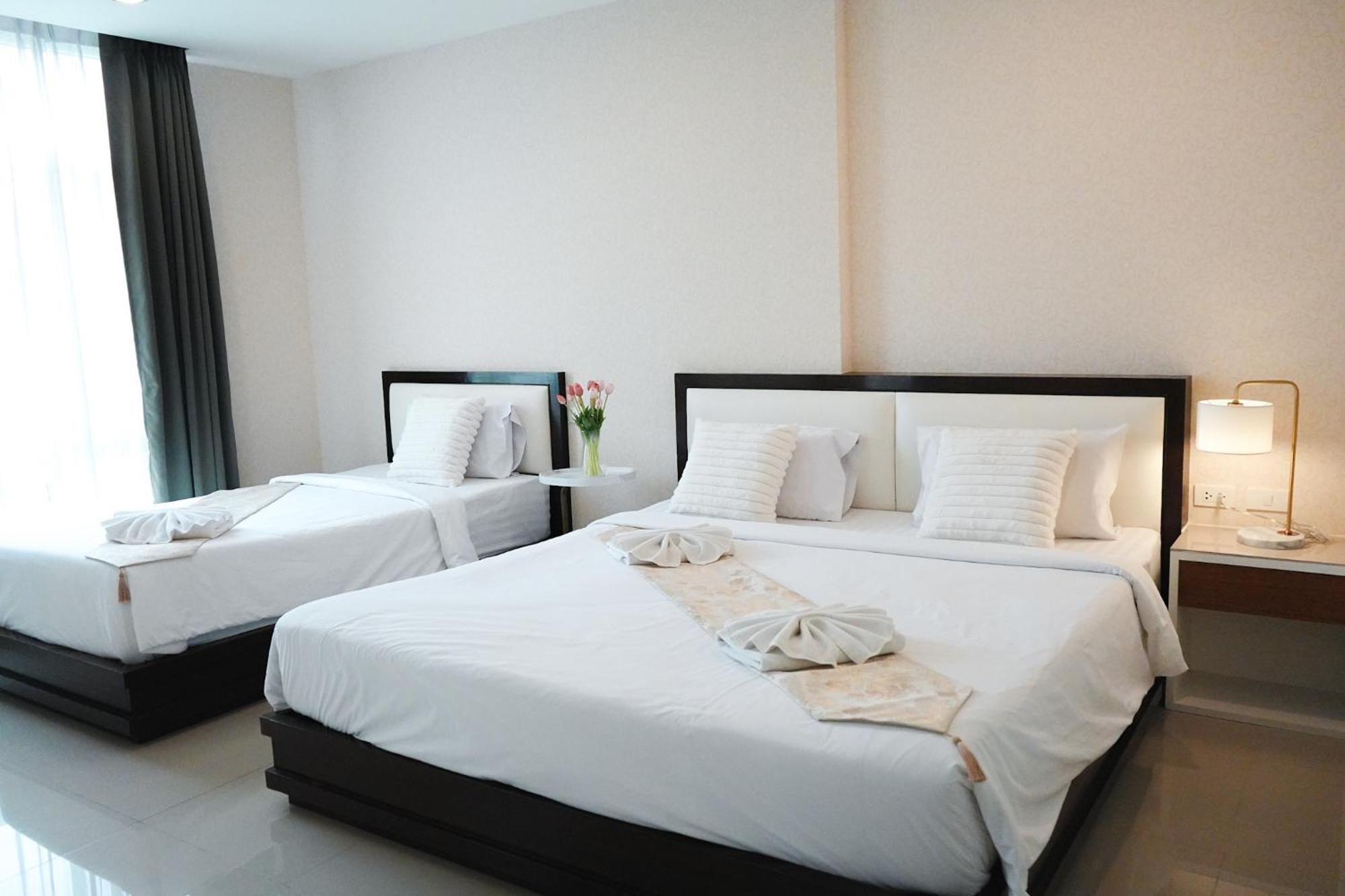 Herry Residence Chiang Mai Buitenkant foto