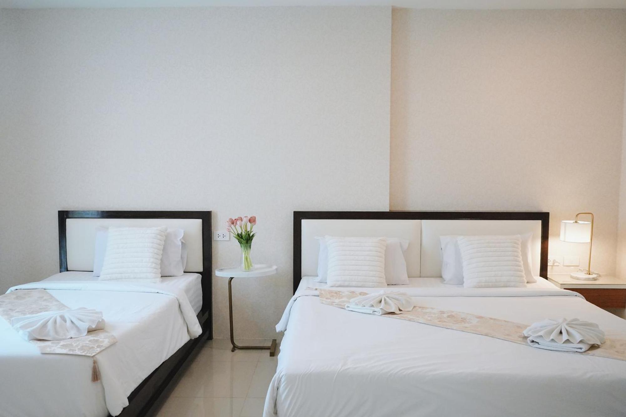 Herry Residence Chiang Mai Buitenkant foto
