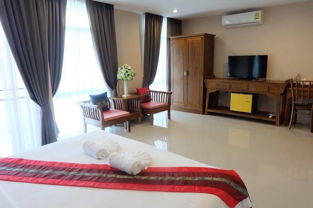 Herry Residence Chiang Mai Buitenkant foto